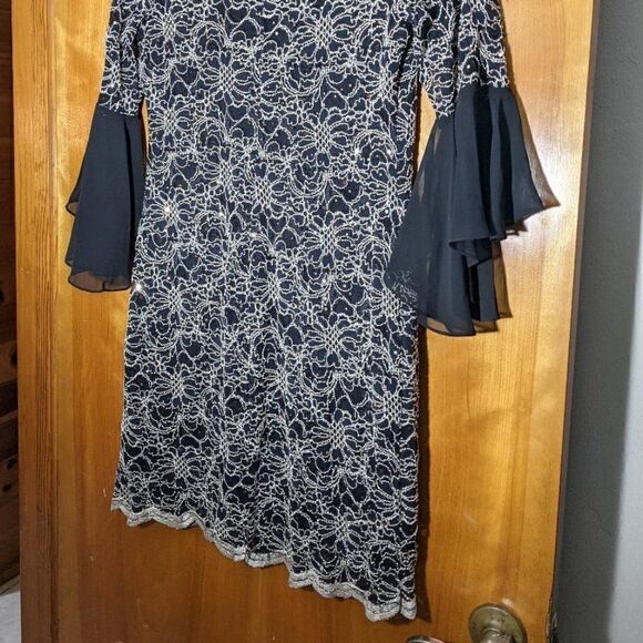CONNECTECTED APPAREL FULLY LINED LACE & BEADED DRESS - SIZE 10 - Picture 6 of 7